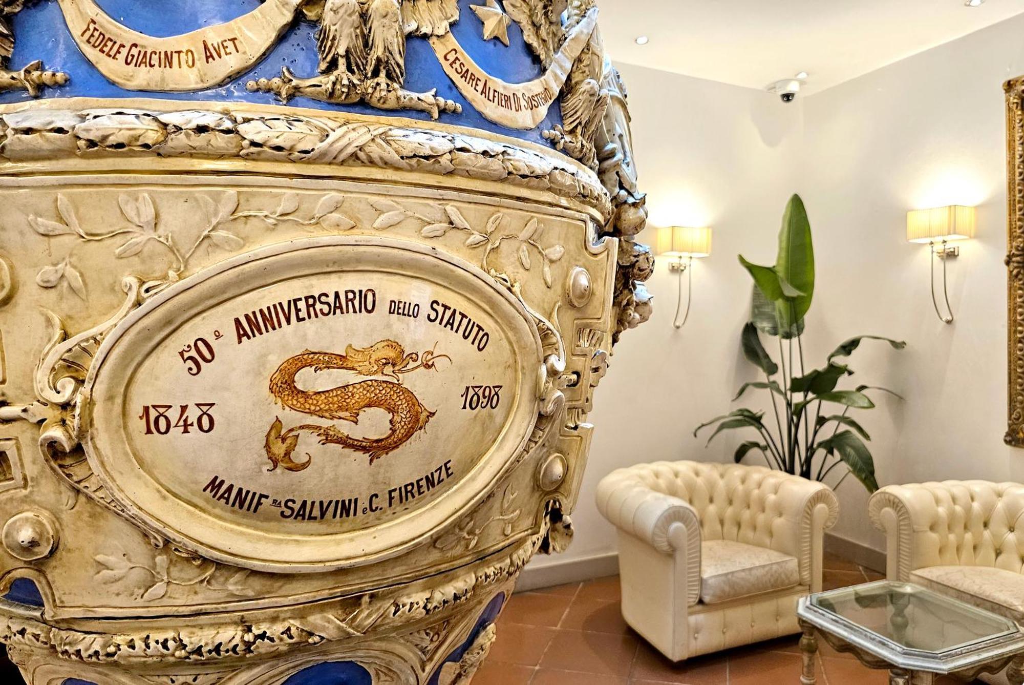 Hotel Atlantic Palace Флоренция Екстериор снимка