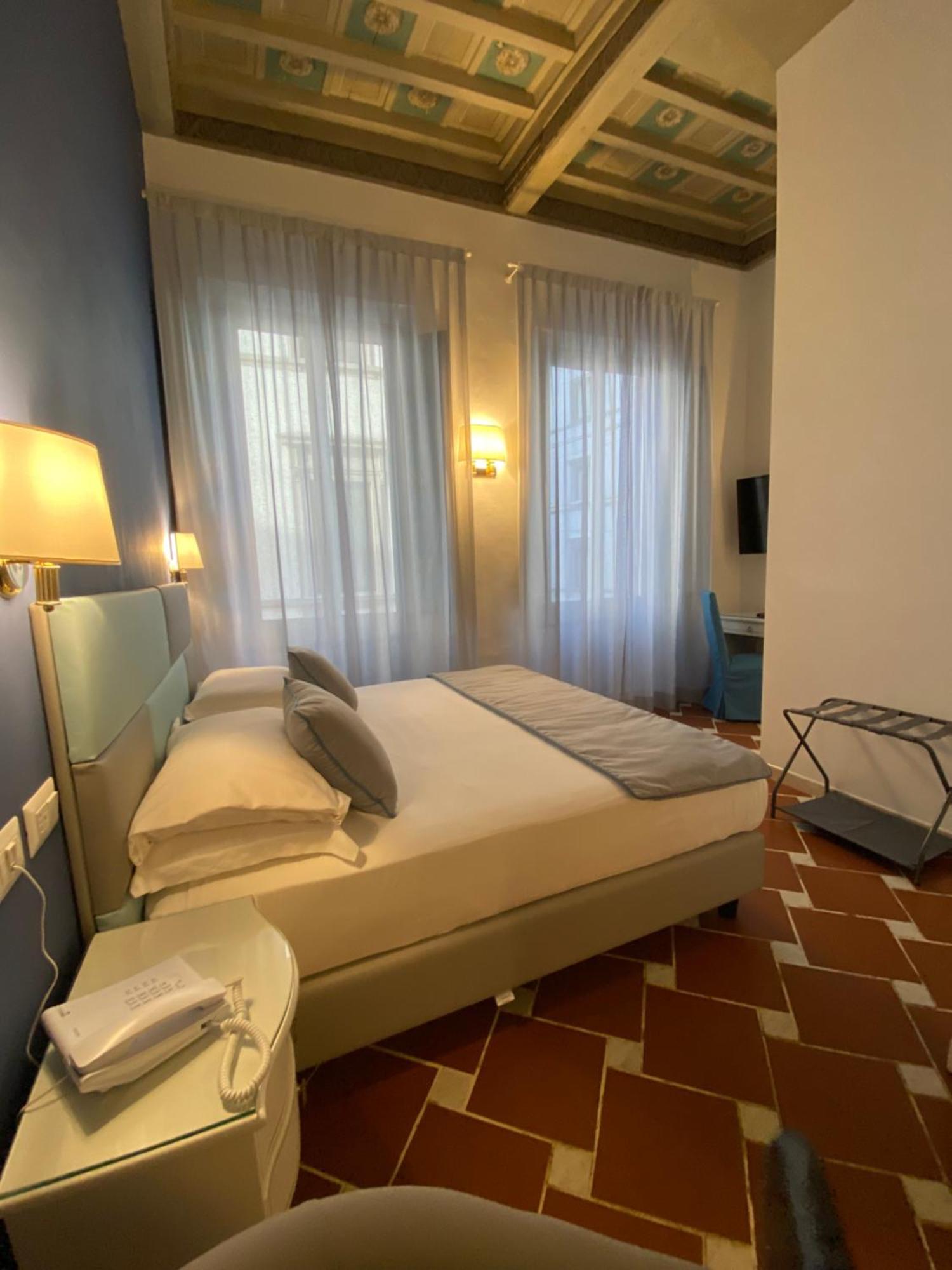 Hotel Atlantic Palace Флоренция Екстериор снимка